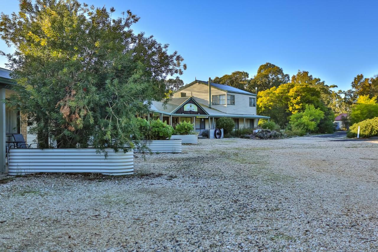 Mountain View Motor Inn & Holiday Lodges Halls Gap Kültér fotó