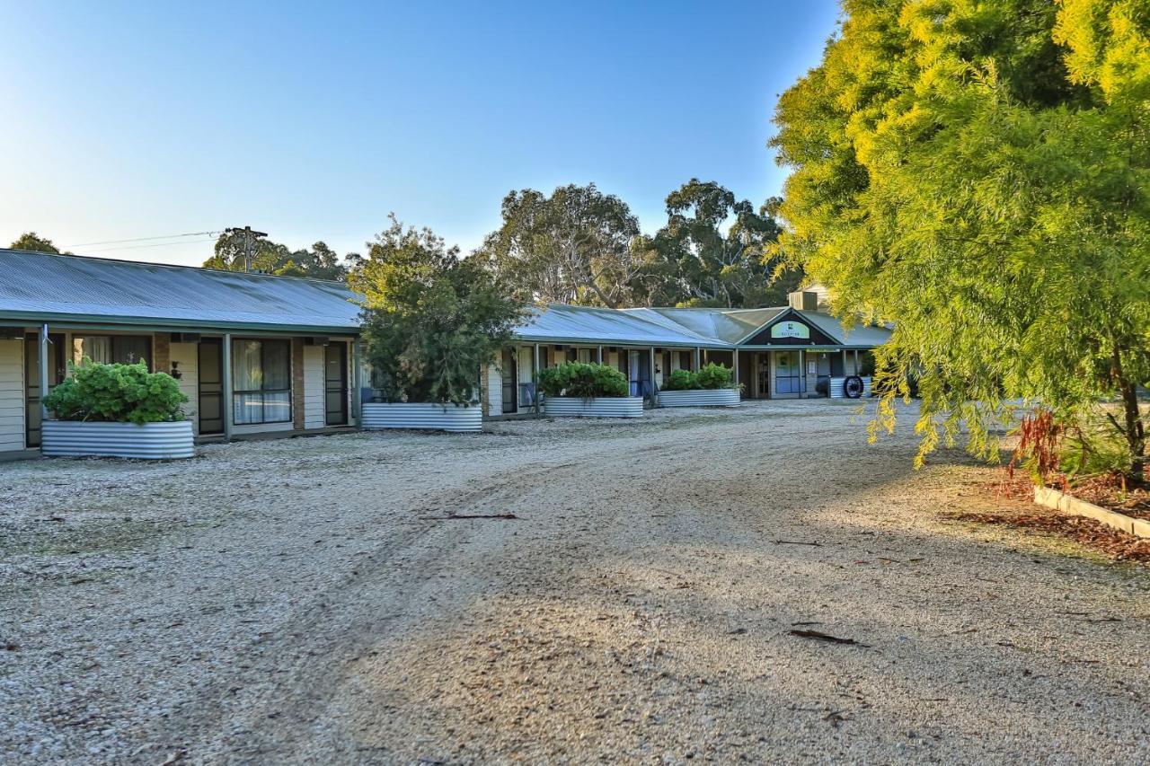 Mountain View Motor Inn & Holiday Lodges Halls Gap Kültér fotó